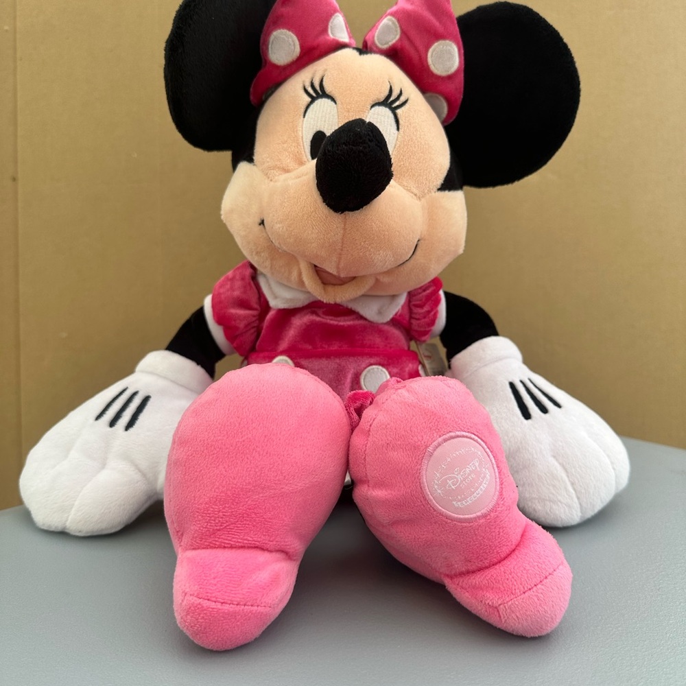 Disney Minnie Mouse Plush Toy - Pink and White